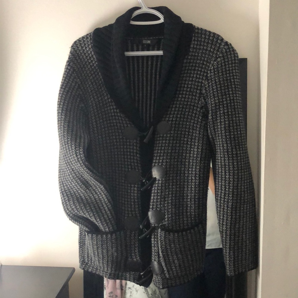 Cozy sweat for man but I found it unisex
